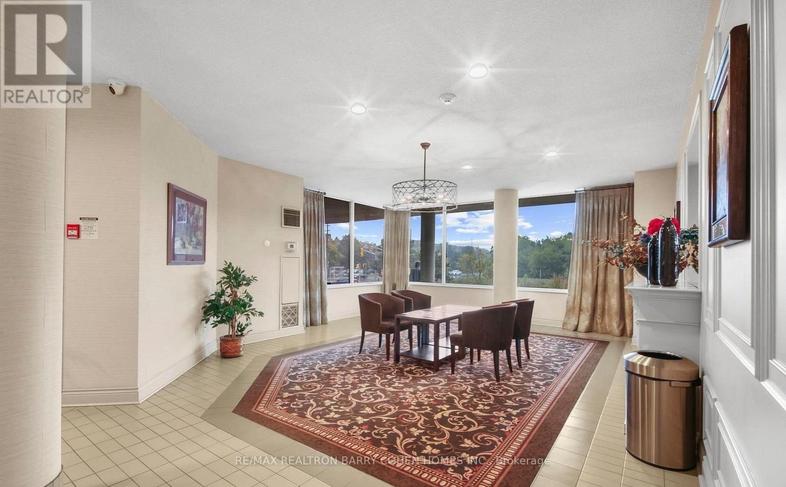 404 - 326 MAJOR MACKENZIE DRIVE EAST Image 5