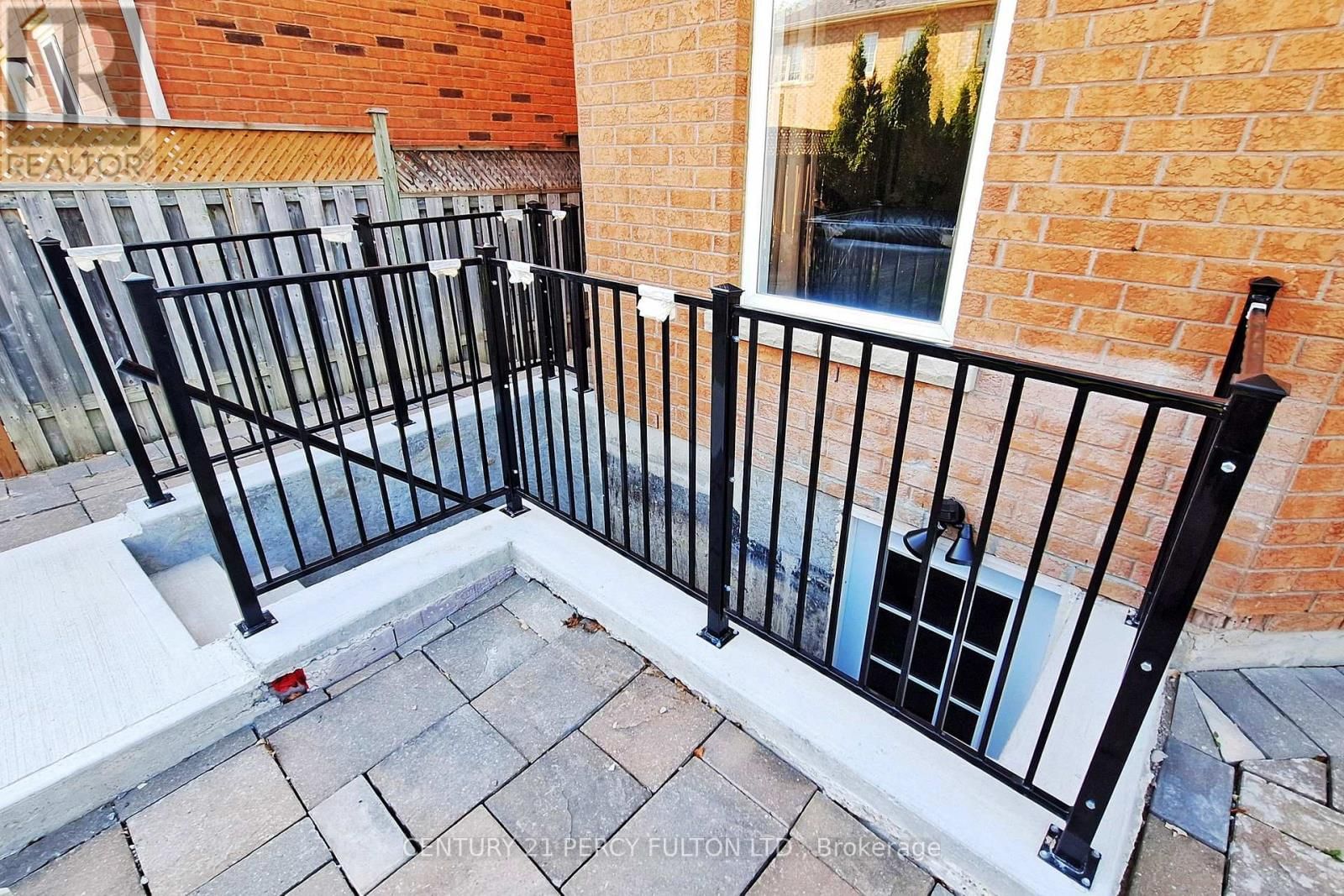 Bsmt - 47 SAPPHIRE DRIVE Image 35