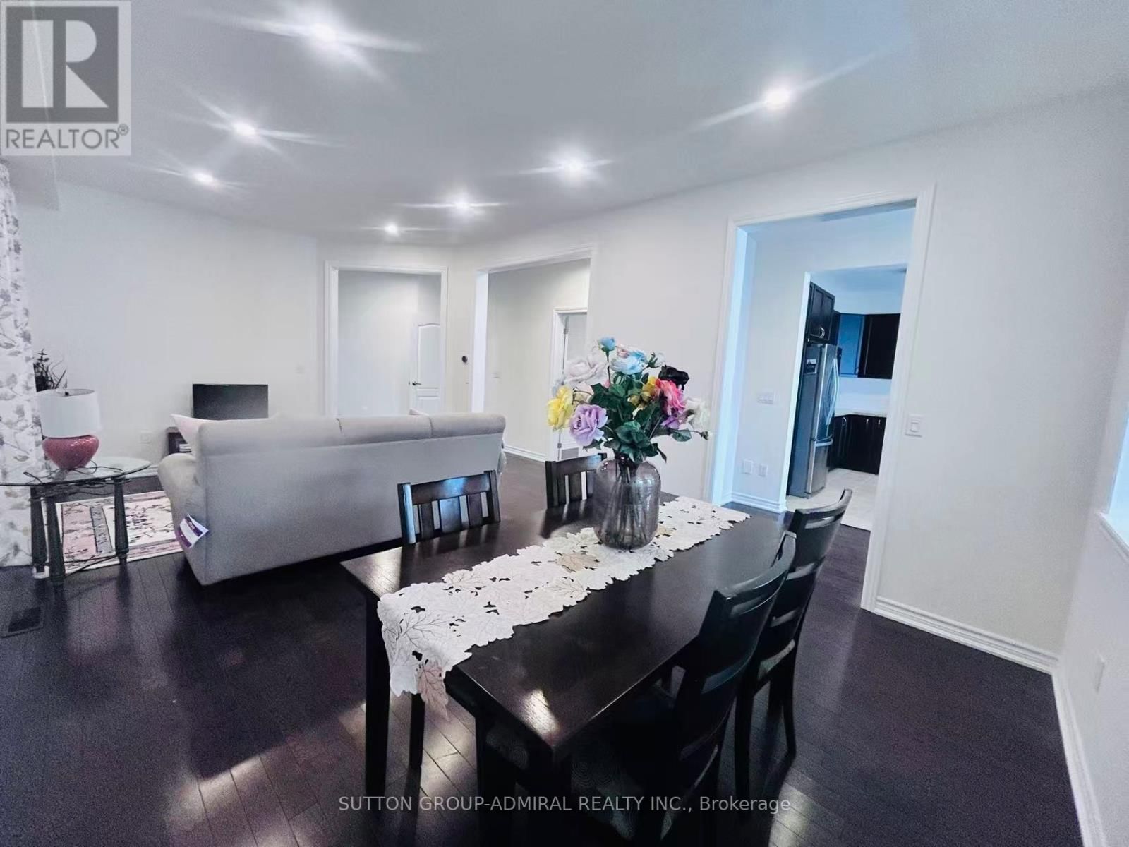 81 LIVANTE COURT Image 8