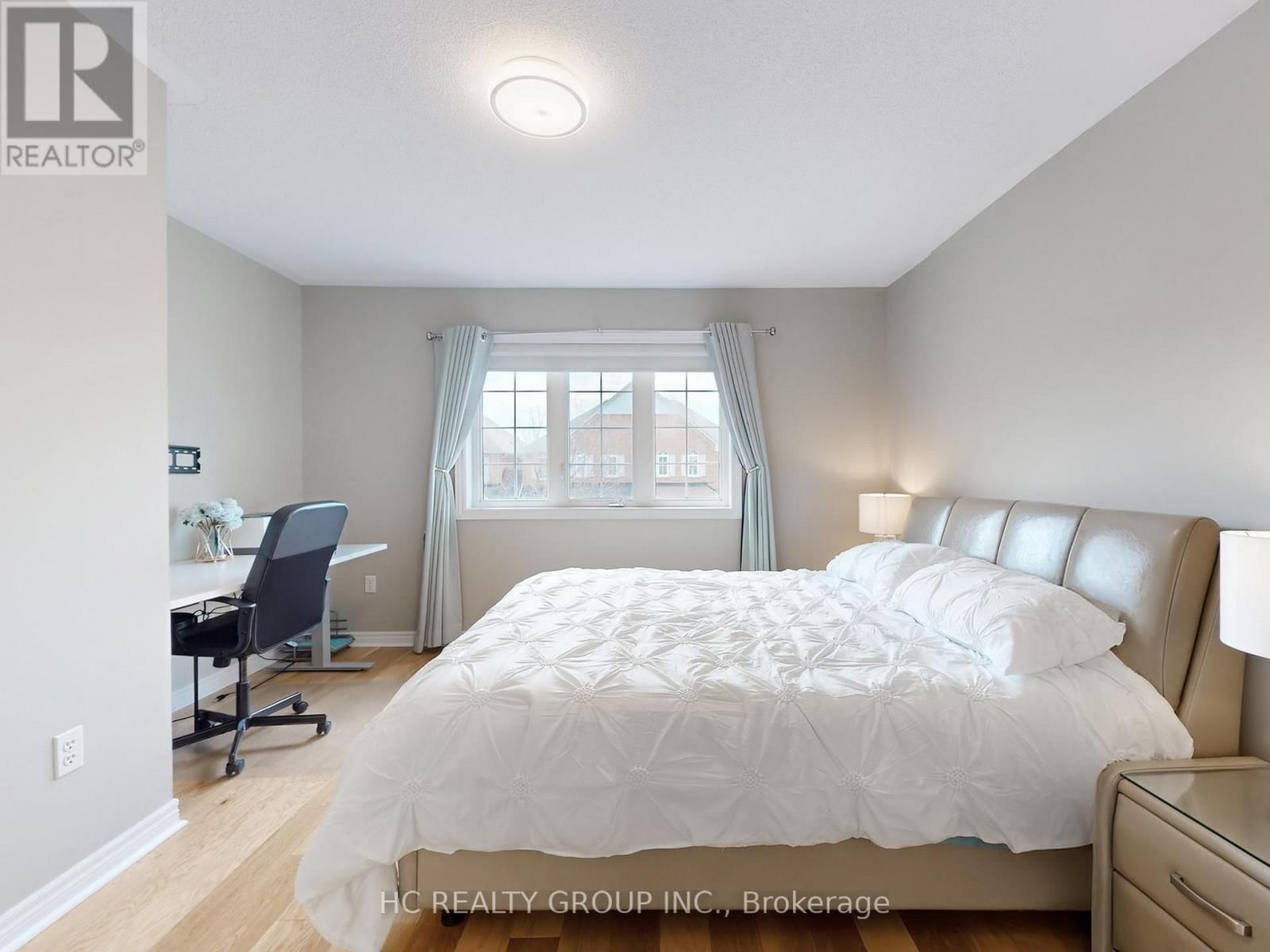 157 DOVETAIL DRIVE Image 17