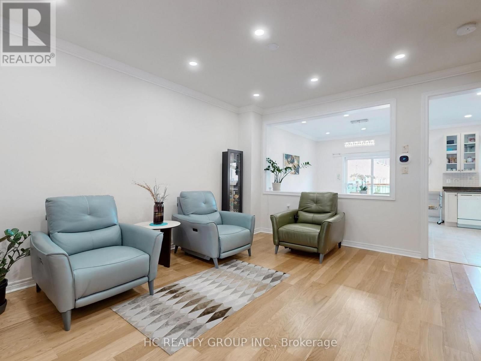 157 DOVETAIL DRIVE Image 6