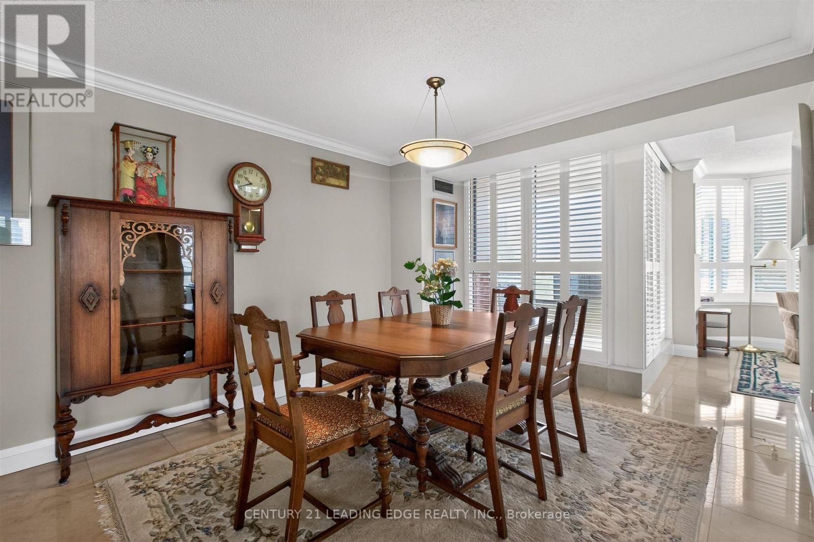 1011 - 33 WELDRICK ROAD EAST Image 13