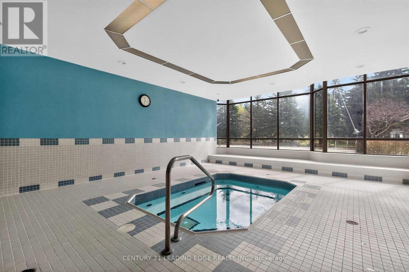 1011 - 33 WELDRICK ROAD EAST Image 40