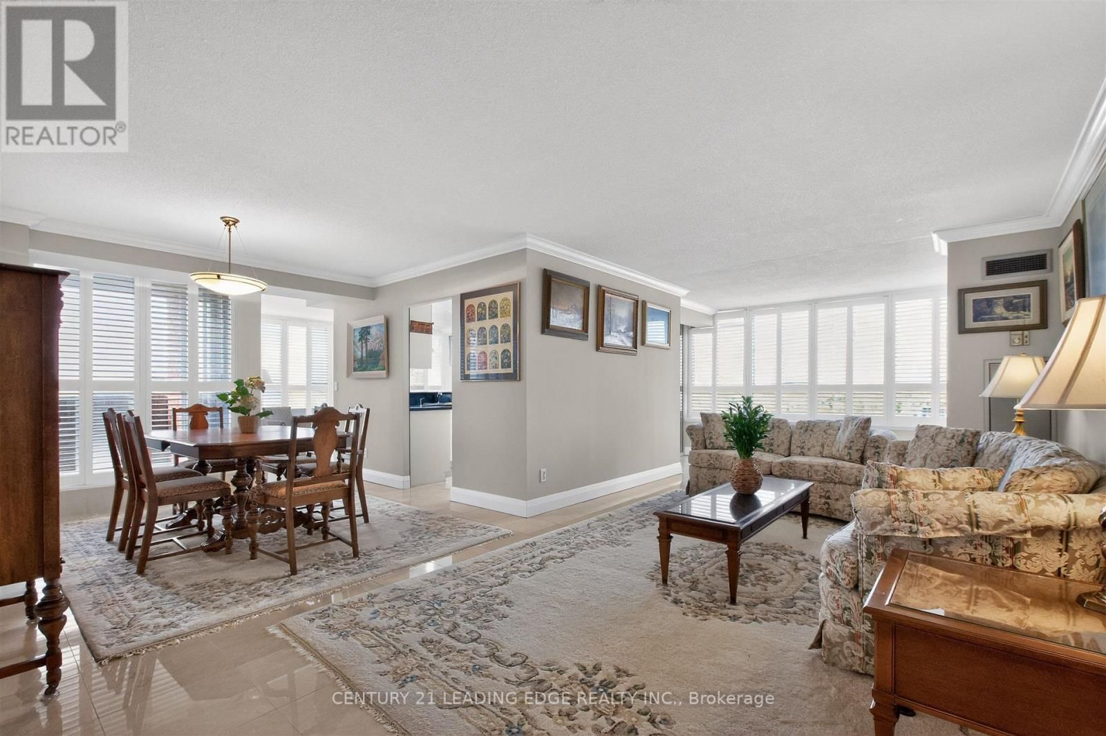 1011 - 33 WELDRICK ROAD EAST Image 7