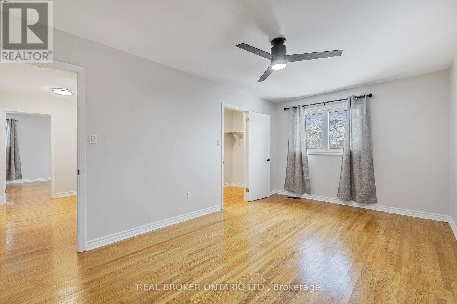 246 EAST STREET Image 23