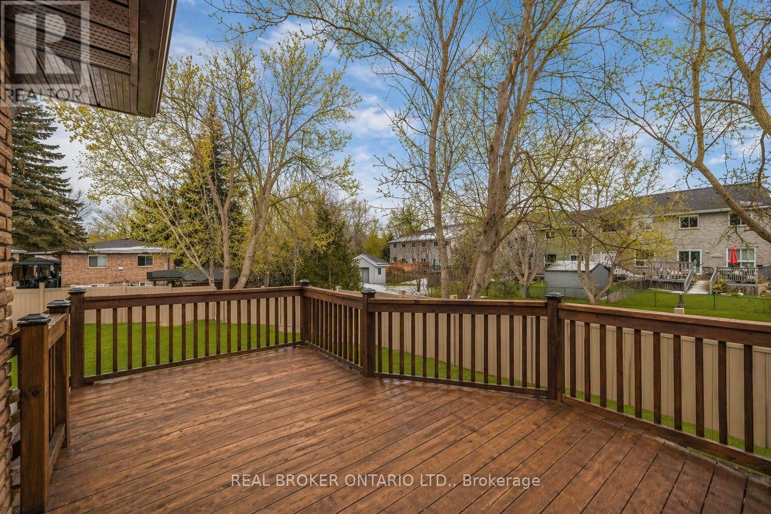 246 EAST STREET Image 31