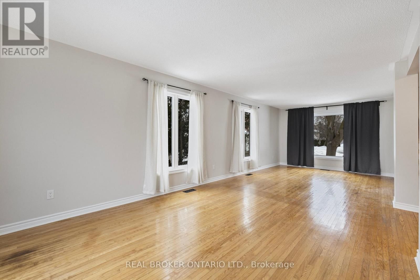 246 EAST STREET Image 7