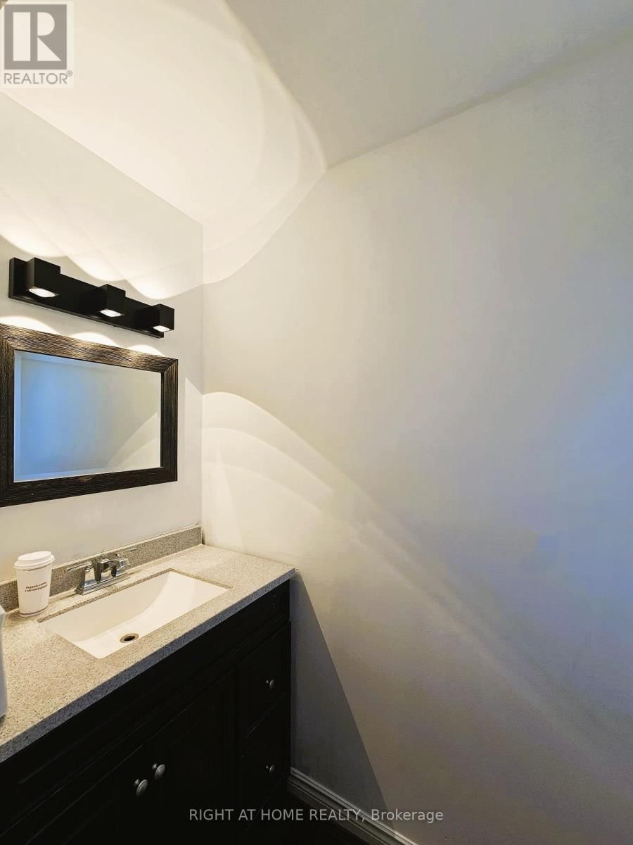 206 FAIRWOOD DRIVE Image 11