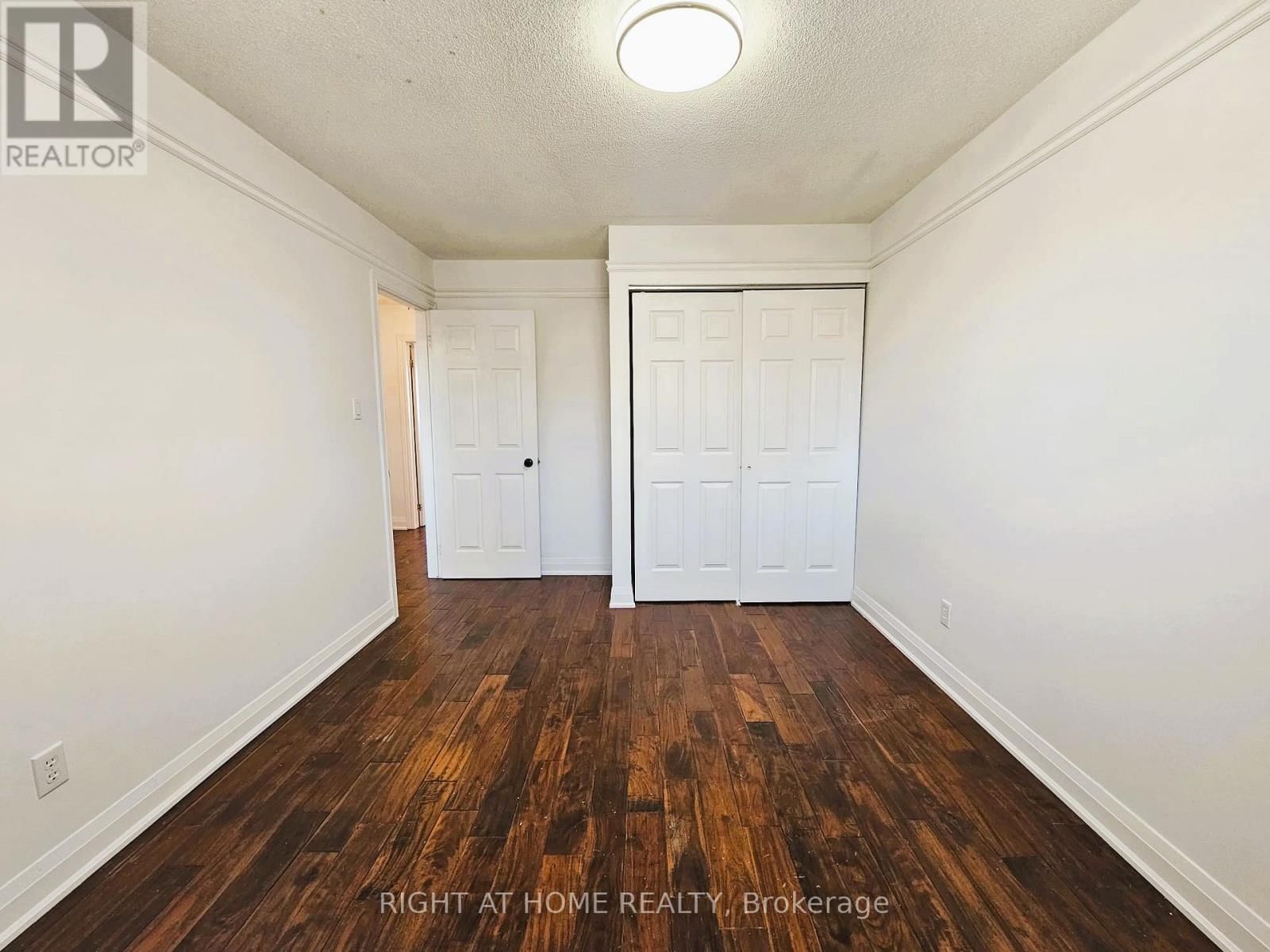 206 FAIRWOOD DRIVE Image 13