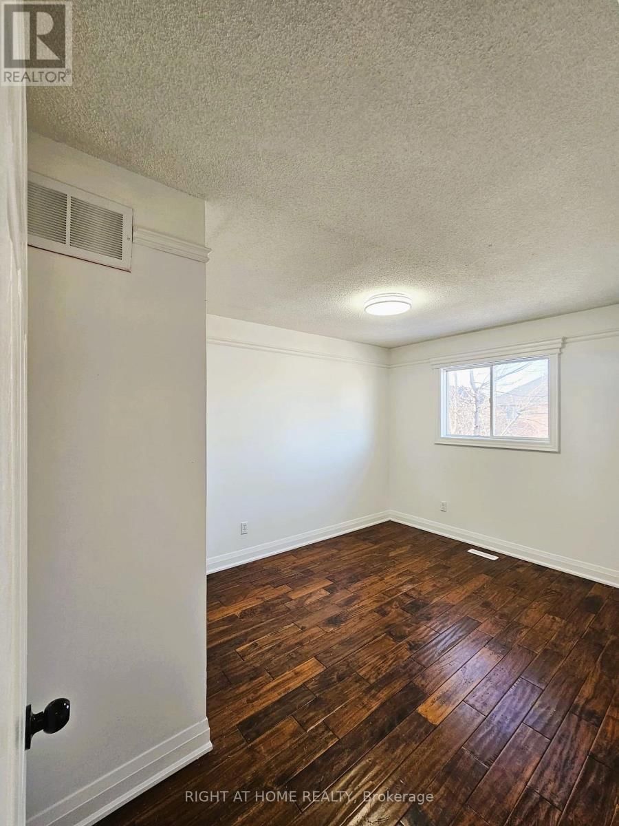 206 FAIRWOOD DRIVE Image 14