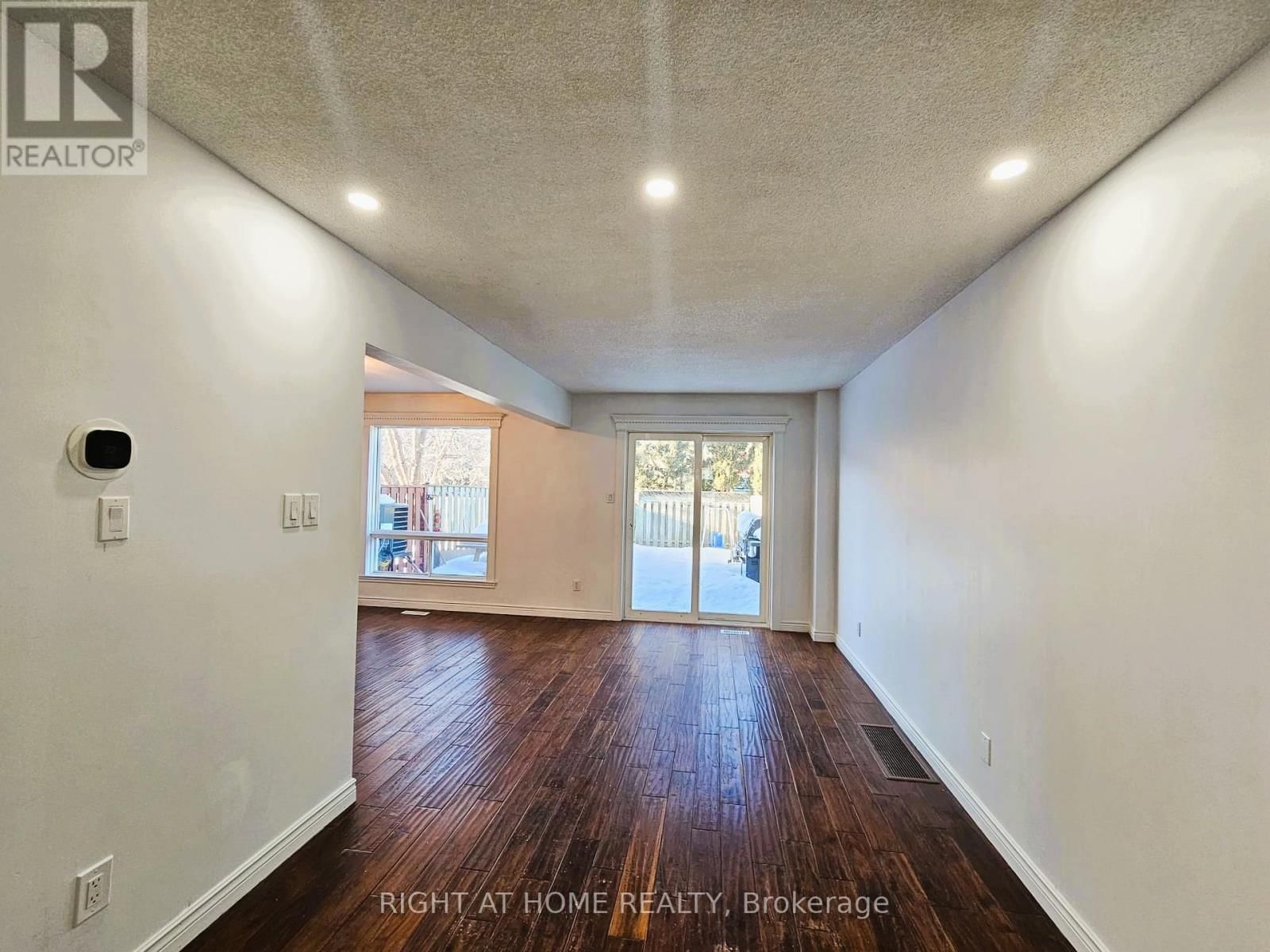 206 FAIRWOOD DRIVE Image 5