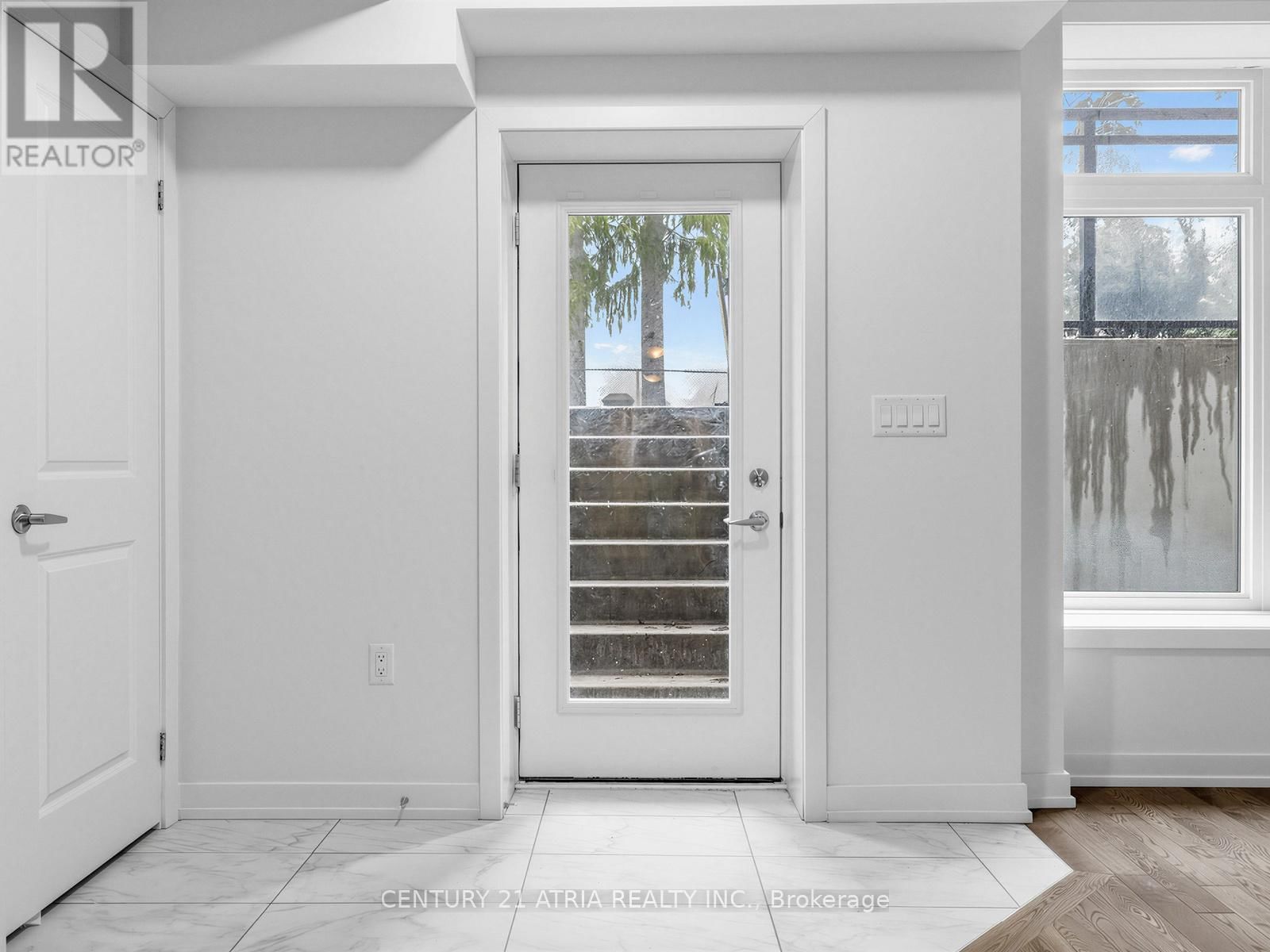 2108 - 58 ELIZABETH STREET SOUTH Image 4