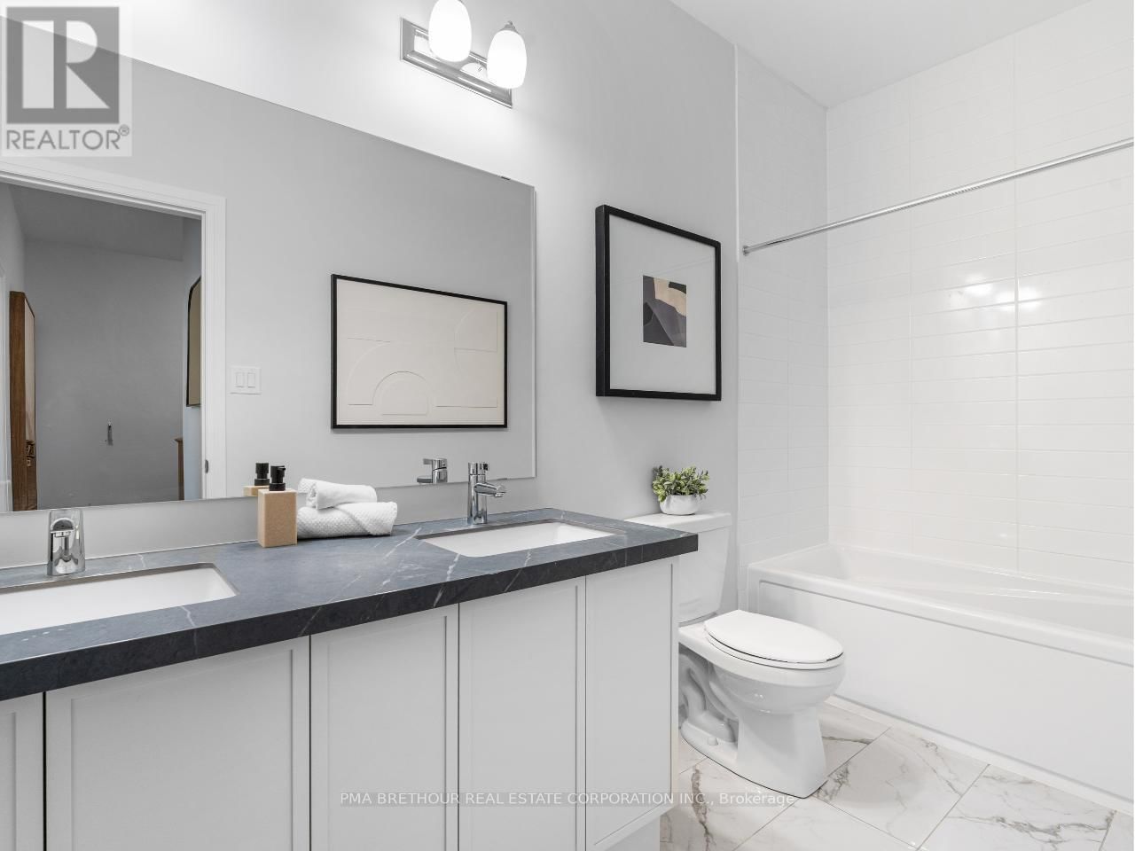 3 LOUNTS LANE Image 29