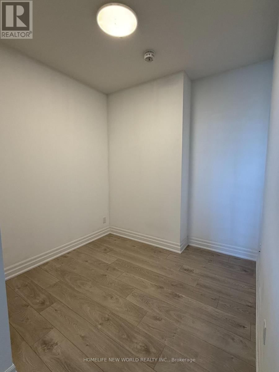 601 - 18 ROUGE VALLEY DRIVE WEST Image 12