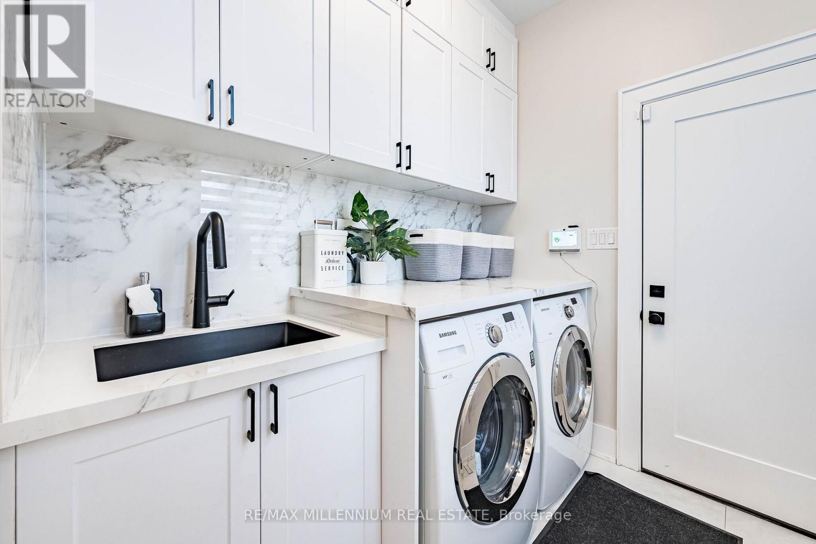 288 BARONS STREET Image 23