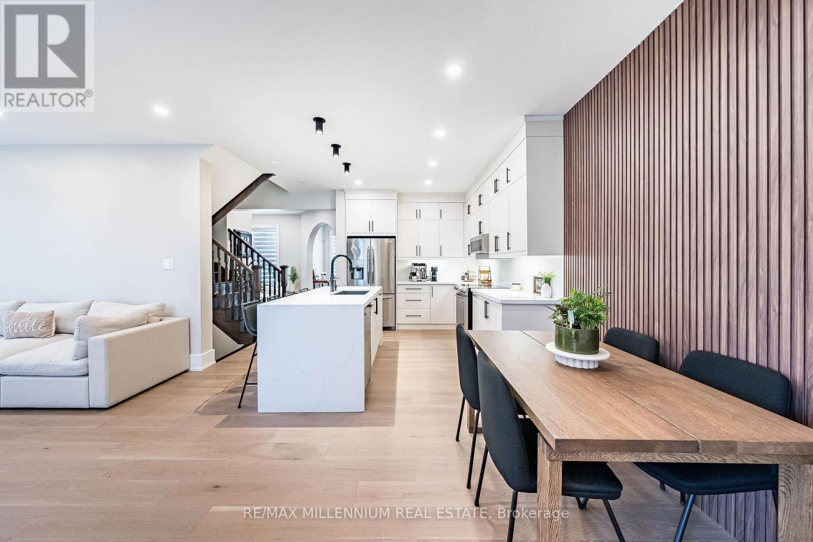 288 BARONS STREET Image 24