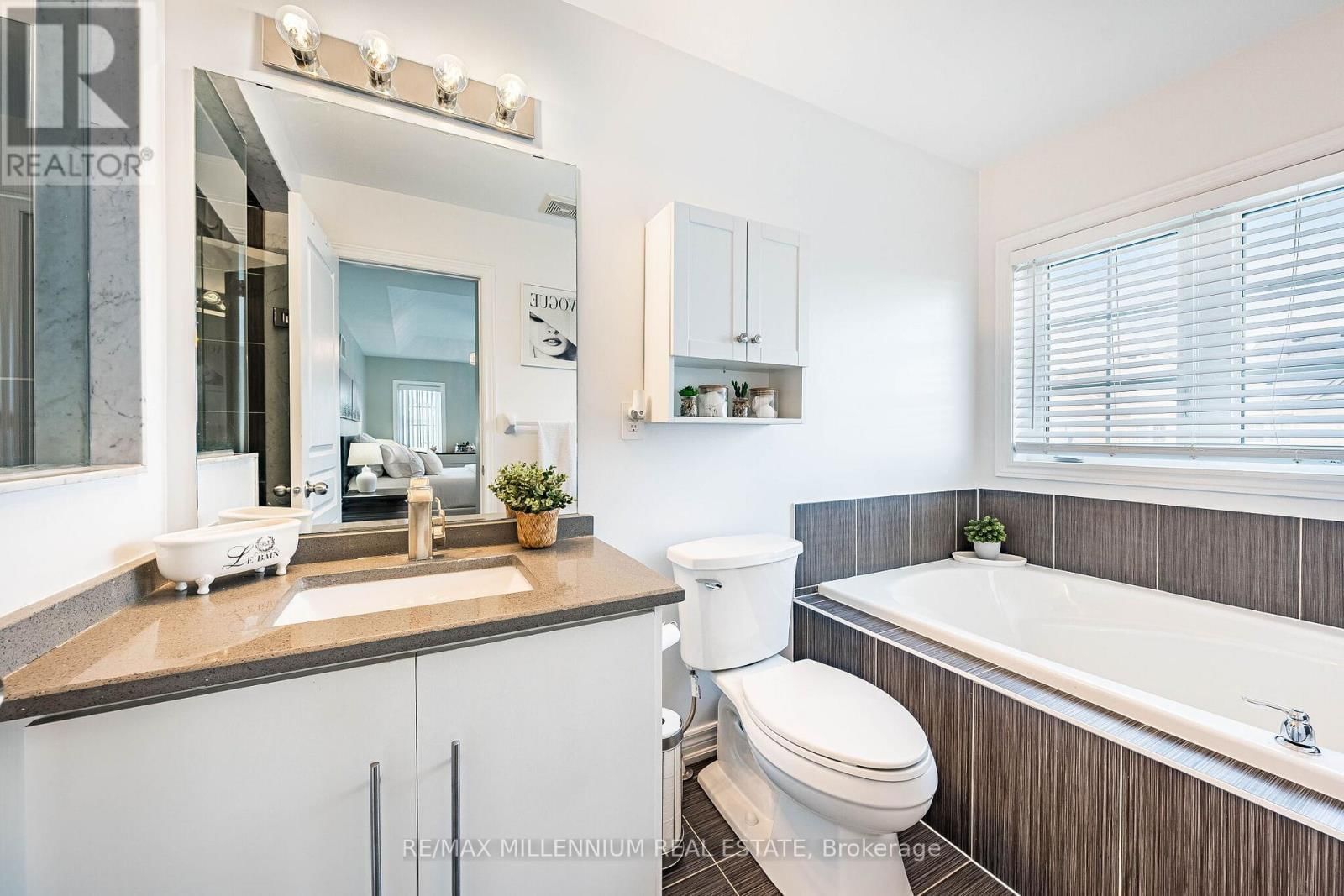 288 BARONS STREET Image 26