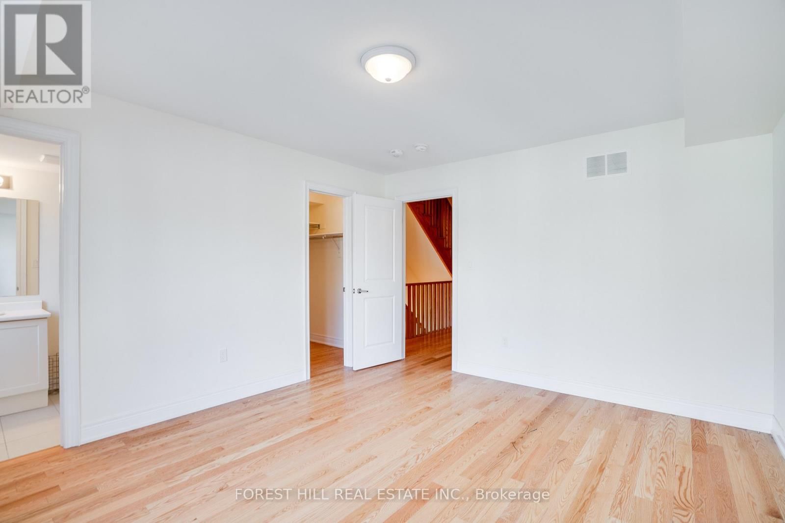 41 HIAWATHA COURT Image 18