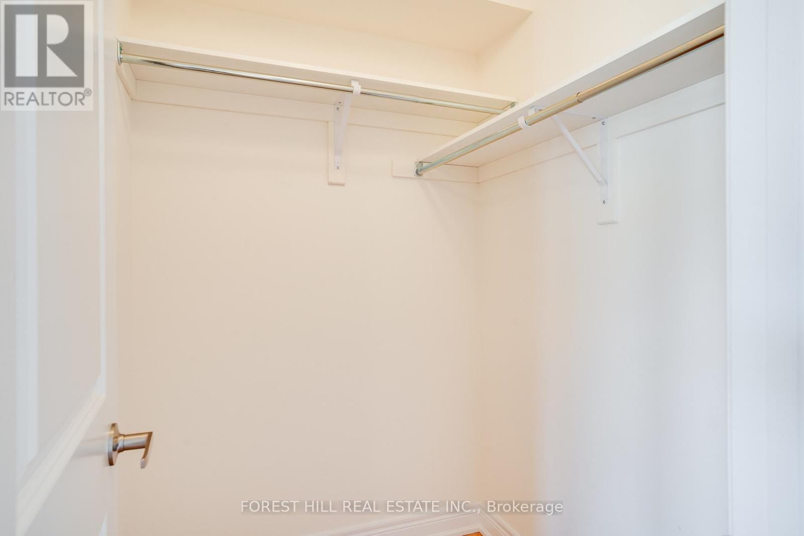 41 HIAWATHA COURT Image 19