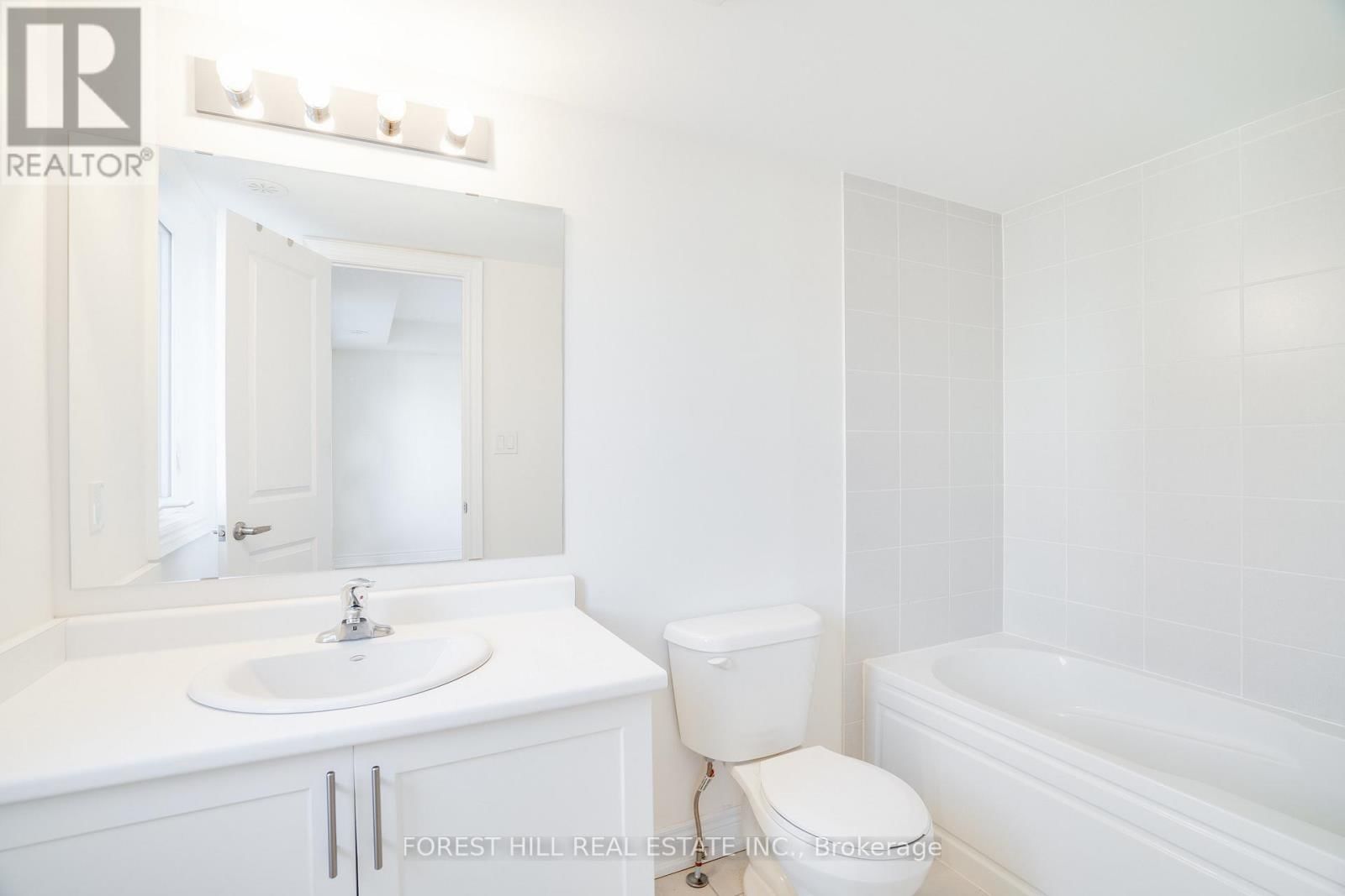 41 HIAWATHA COURT Image 20