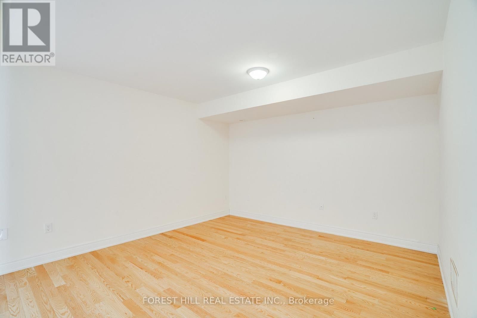 41 HIAWATHA COURT Image 27