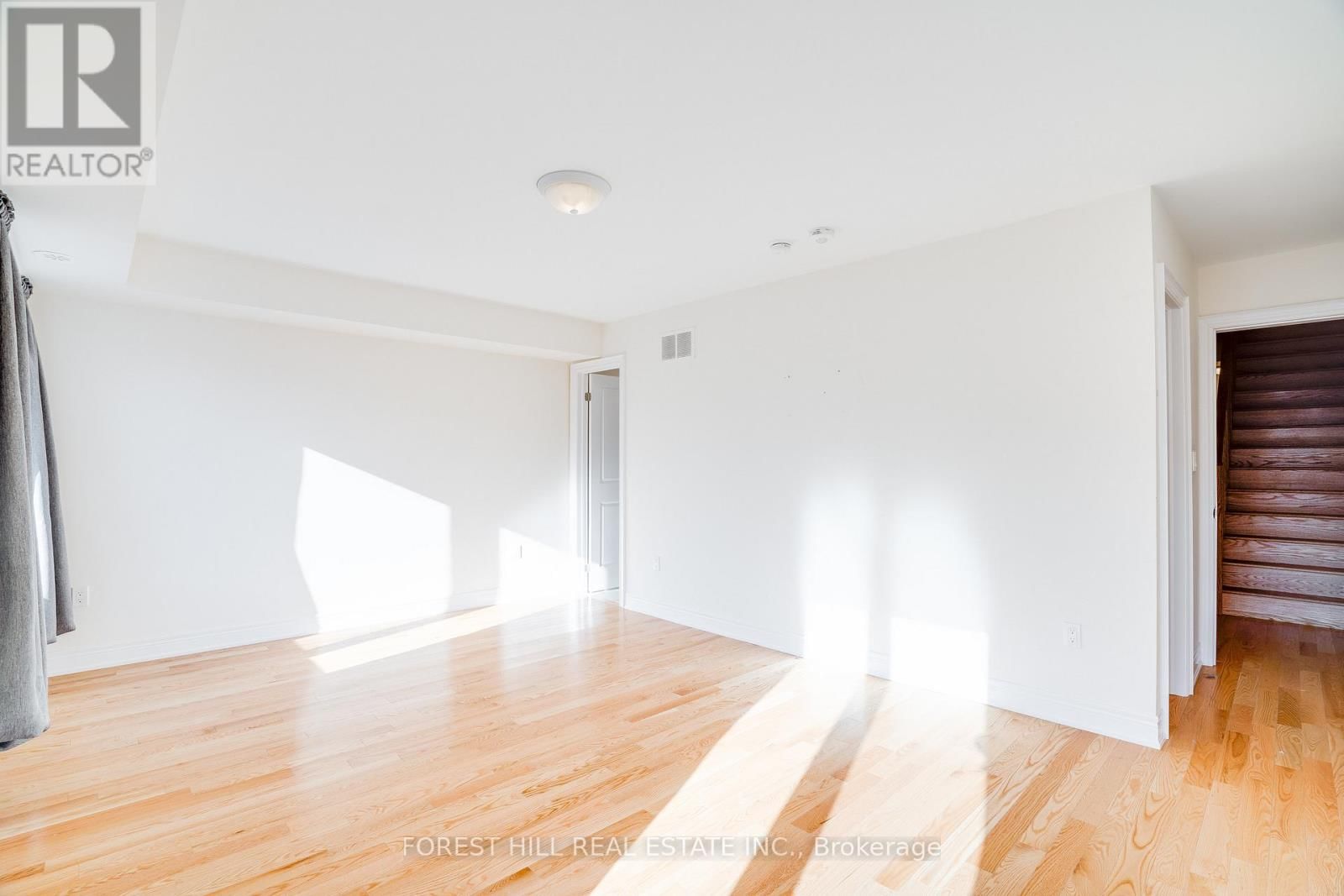 41 HIAWATHA COURT Image 31