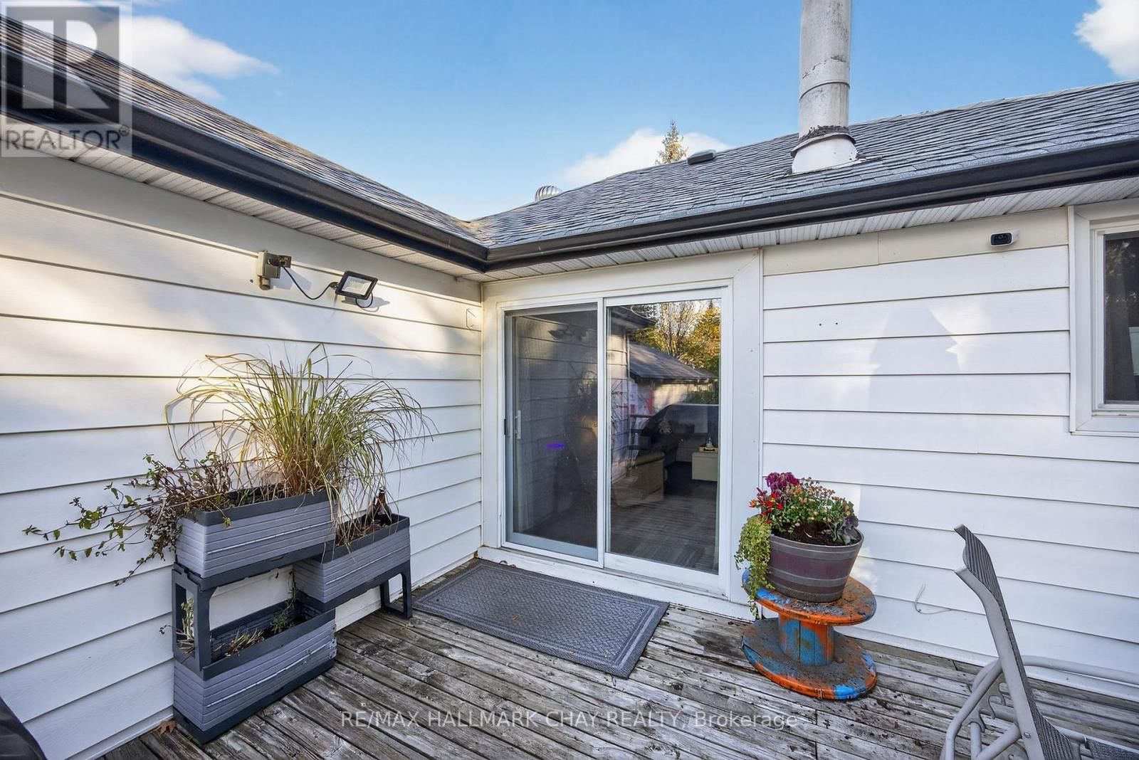 2036 NORTHERN AVENUE Image 19