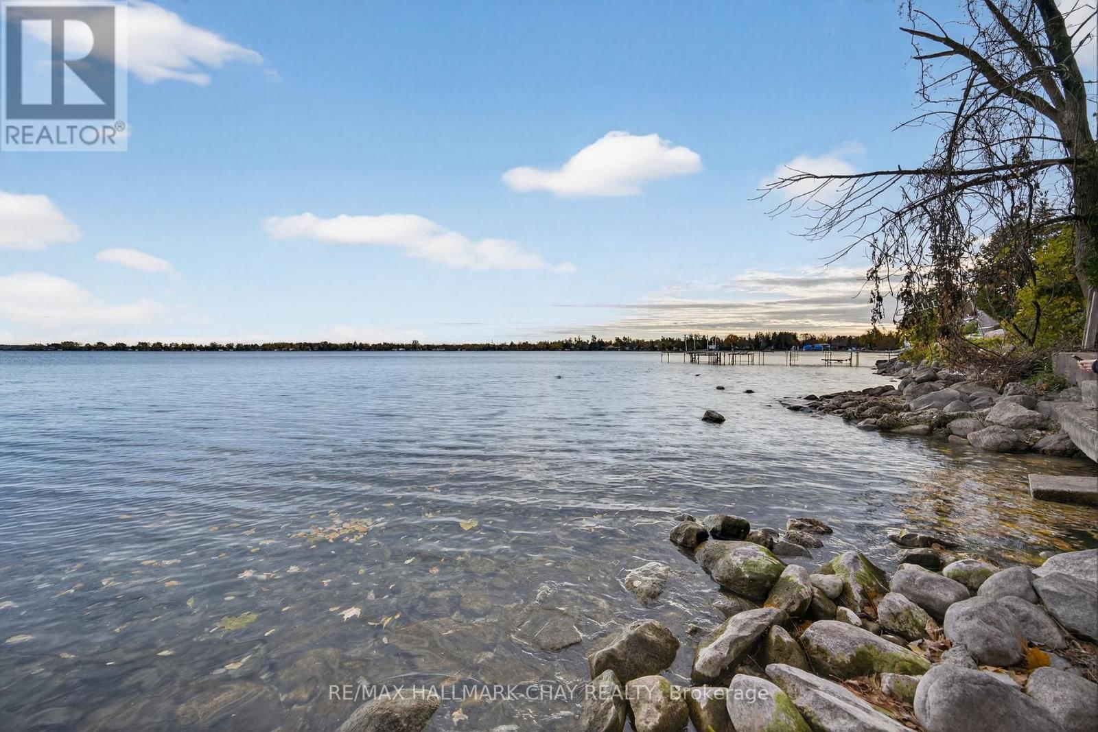 2036 NORTHERN AVENUE Image 26