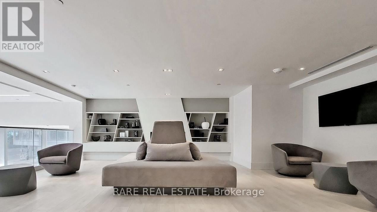 1308 - 2916 HIGHWAY 7 ROAD Image 4