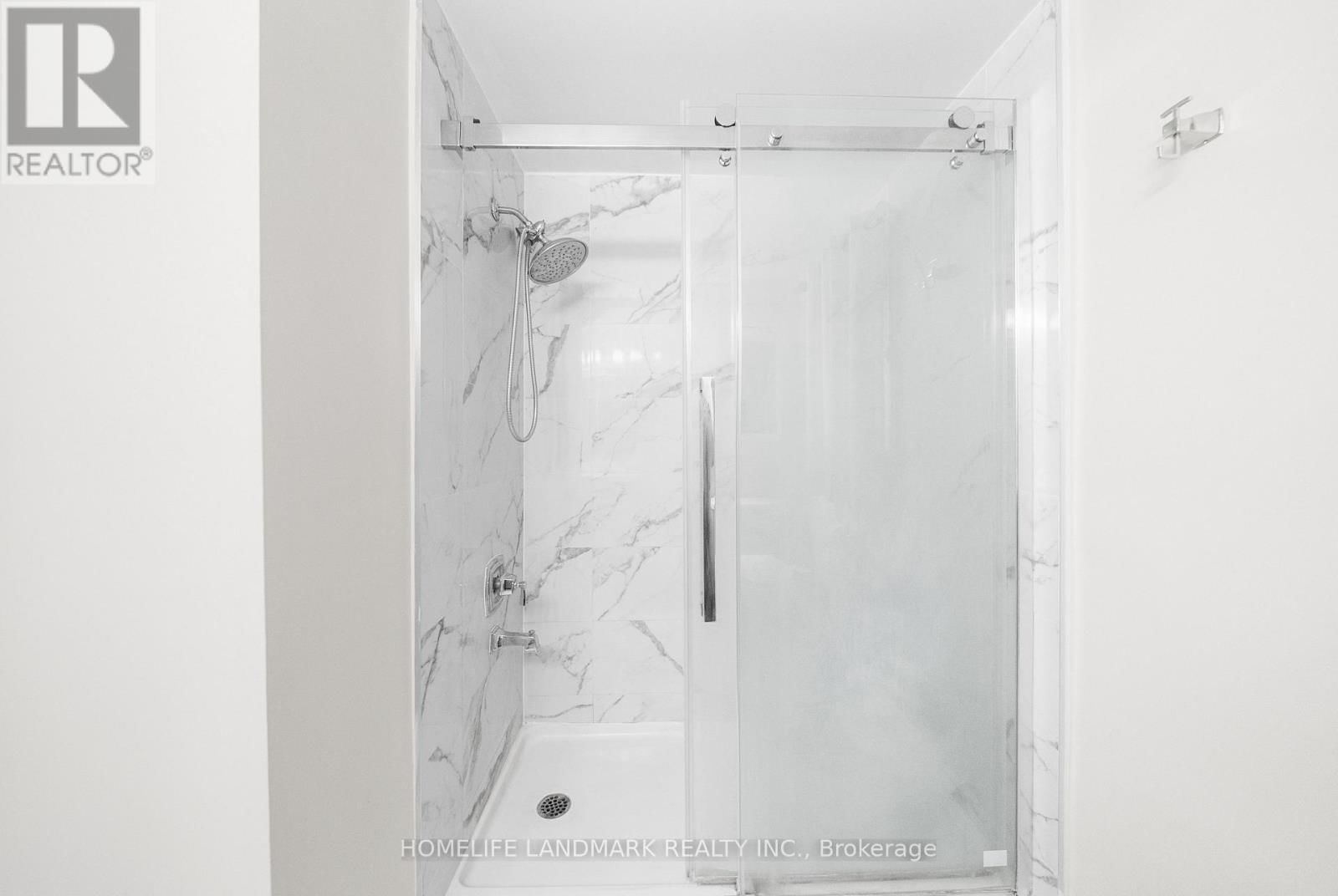 333 RANNIE ROAD Image 21