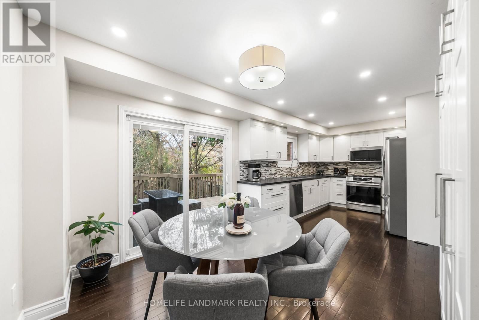 333 RANNIE ROAD Image 8