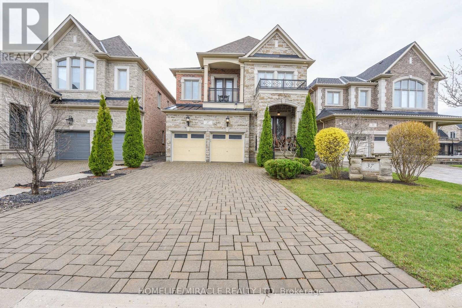 37 VENKATA DRIVE Image 2