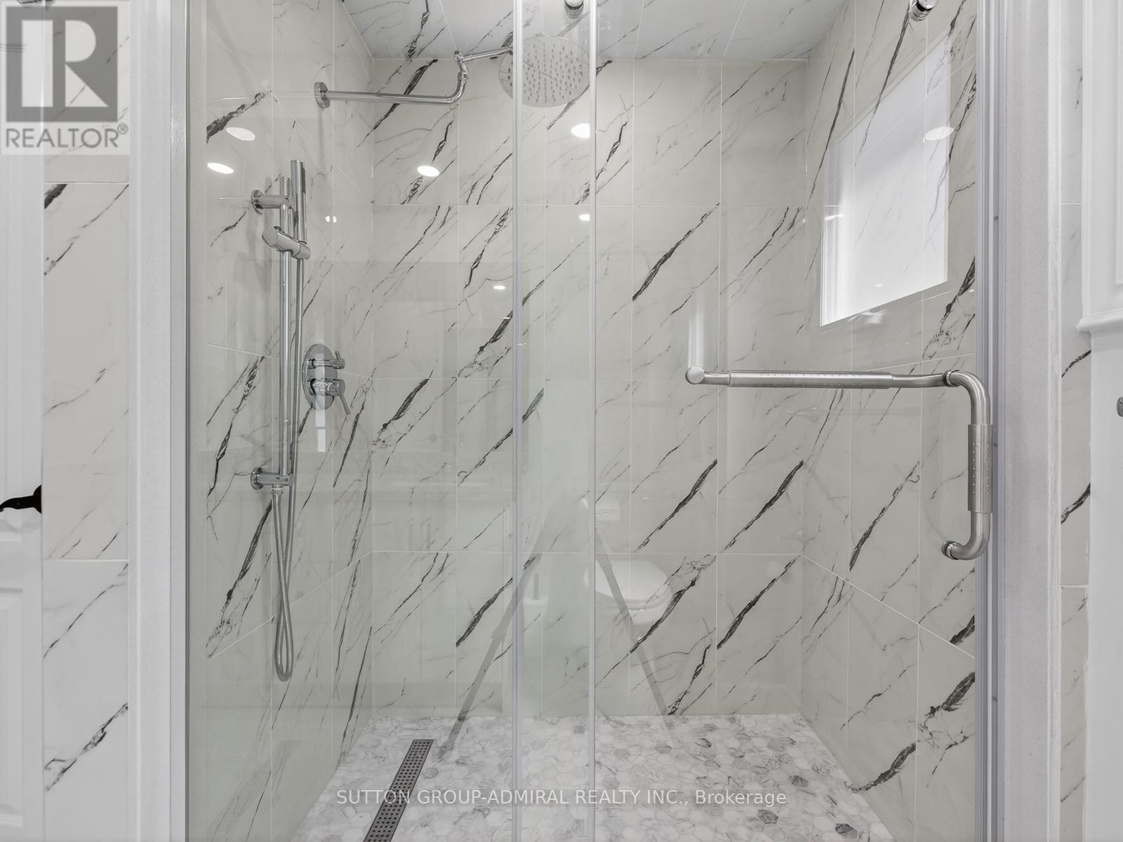 408 ANDREW STREET Image 15