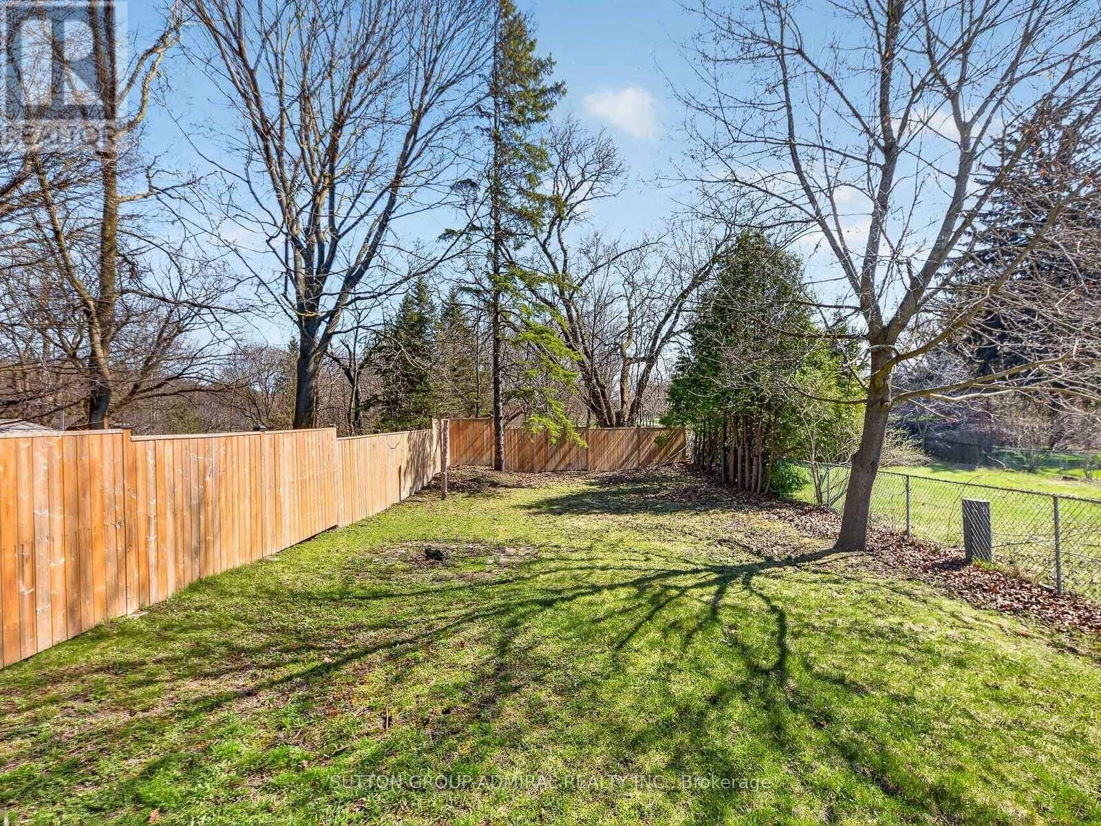 408 ANDREW STREET Image 34