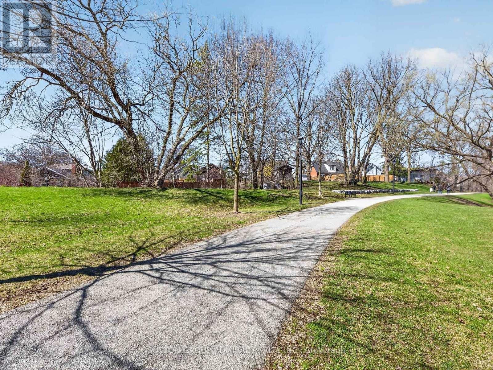 408 ANDREW STREET Image 38