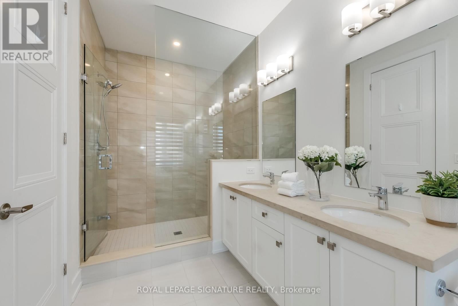 21 KOHN LANE Image 26