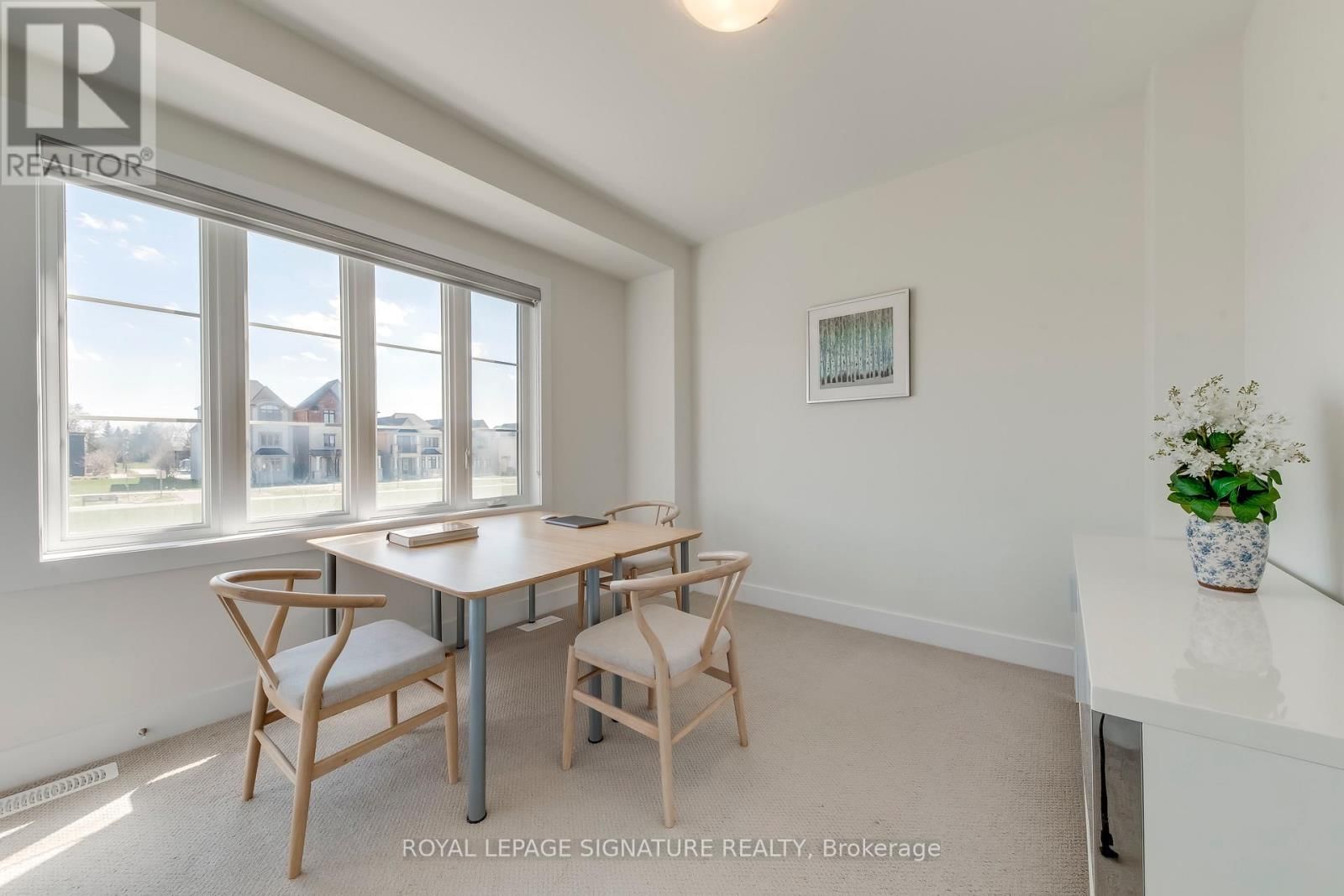 21 KOHN LANE Image 32