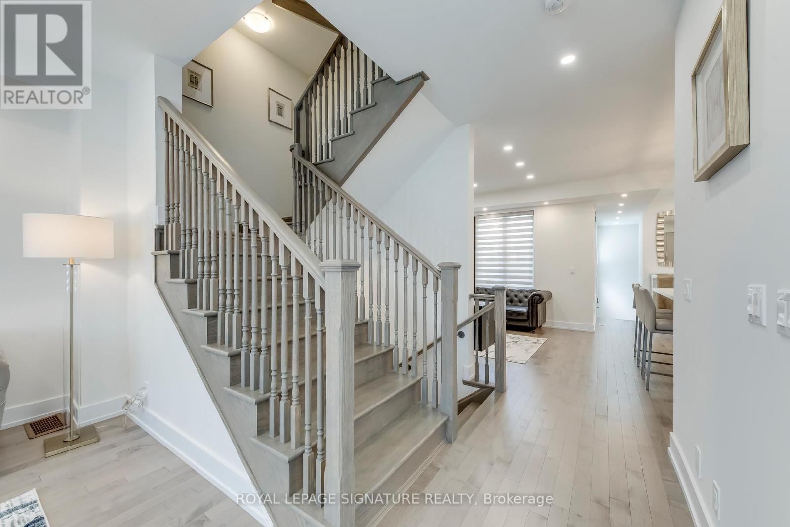 21 KOHN LANE Image 7