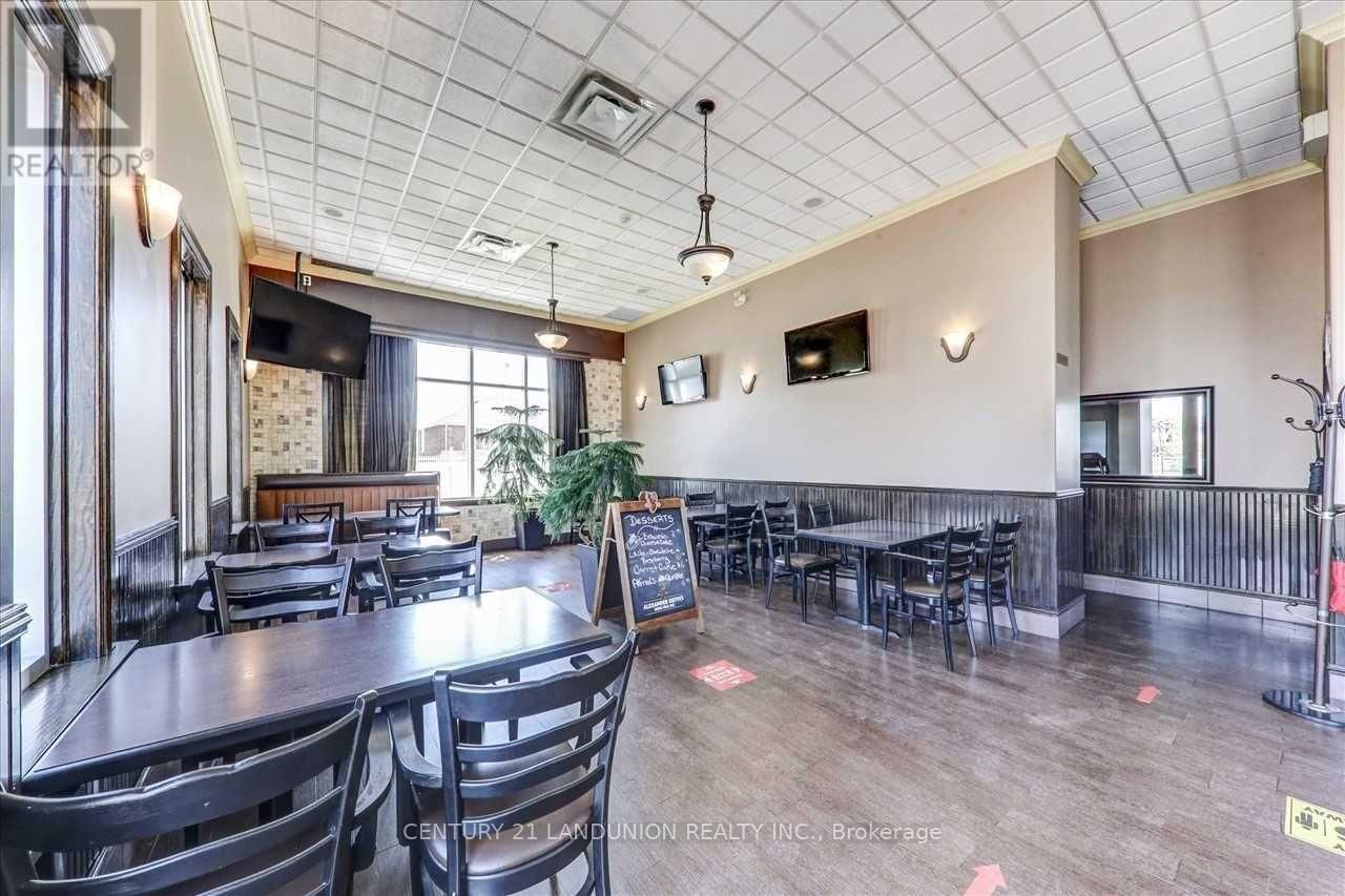 20215 WOODBINE AVENUE Image 11