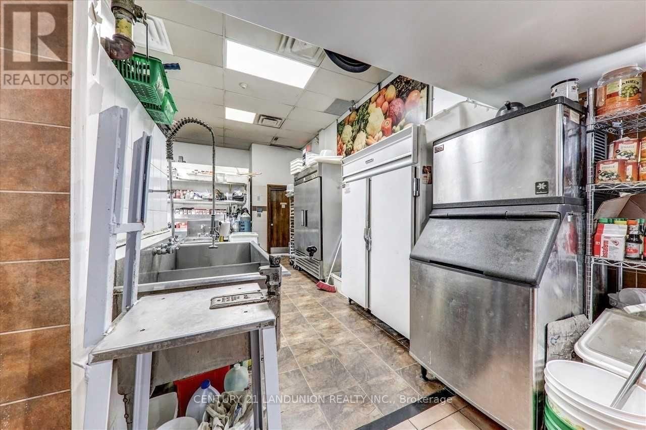 20215 WOODBINE AVENUE Image 20