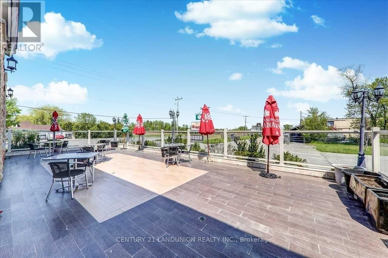 20215 WOODBINE AVENUE Image 34