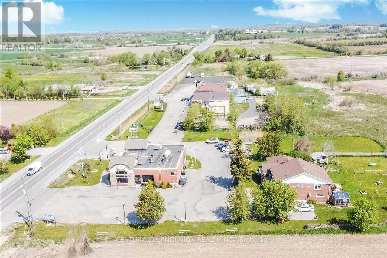 20215 WOODBINE AVENUE Image 39