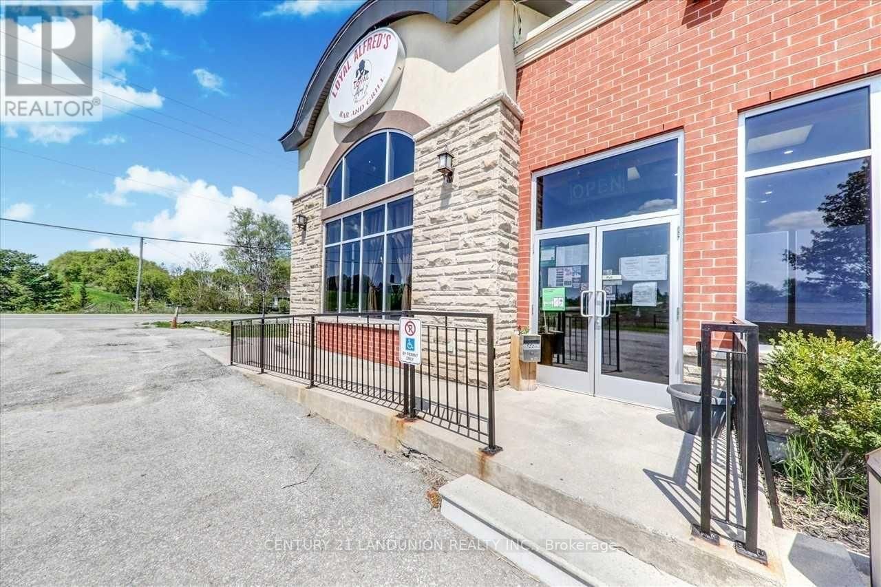 20215 WOODBINE AVENUE Image 5