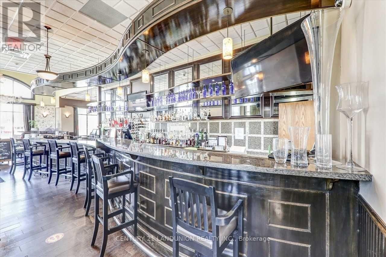 20215 WOODBINE AVENUE Image 7