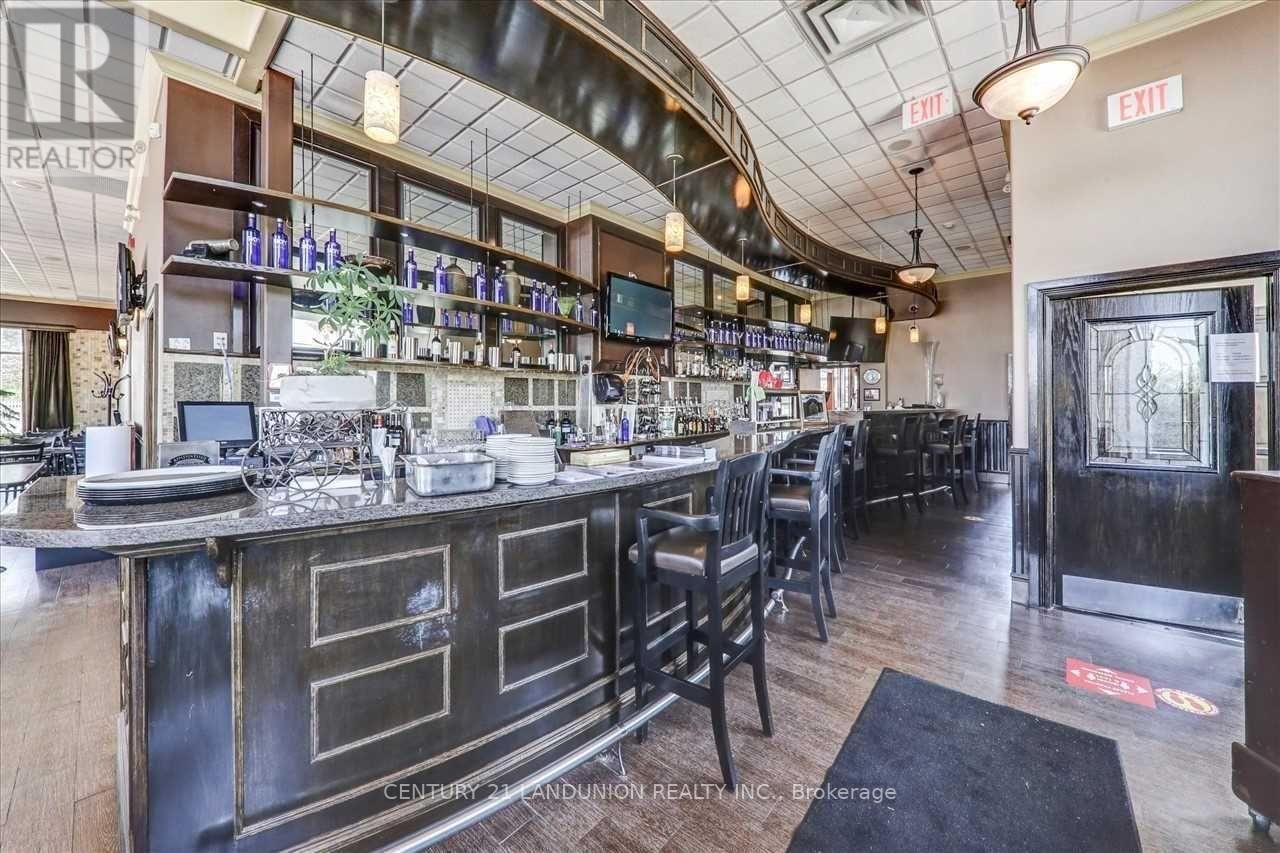 20215 WOODBINE AVENUE Image 8