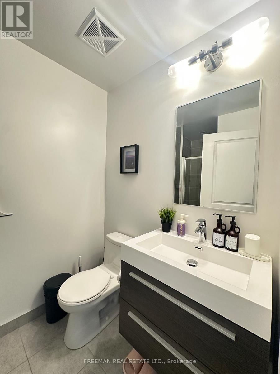 703 - 18 ROUGE VALLEY DRIVE WEST Image 12