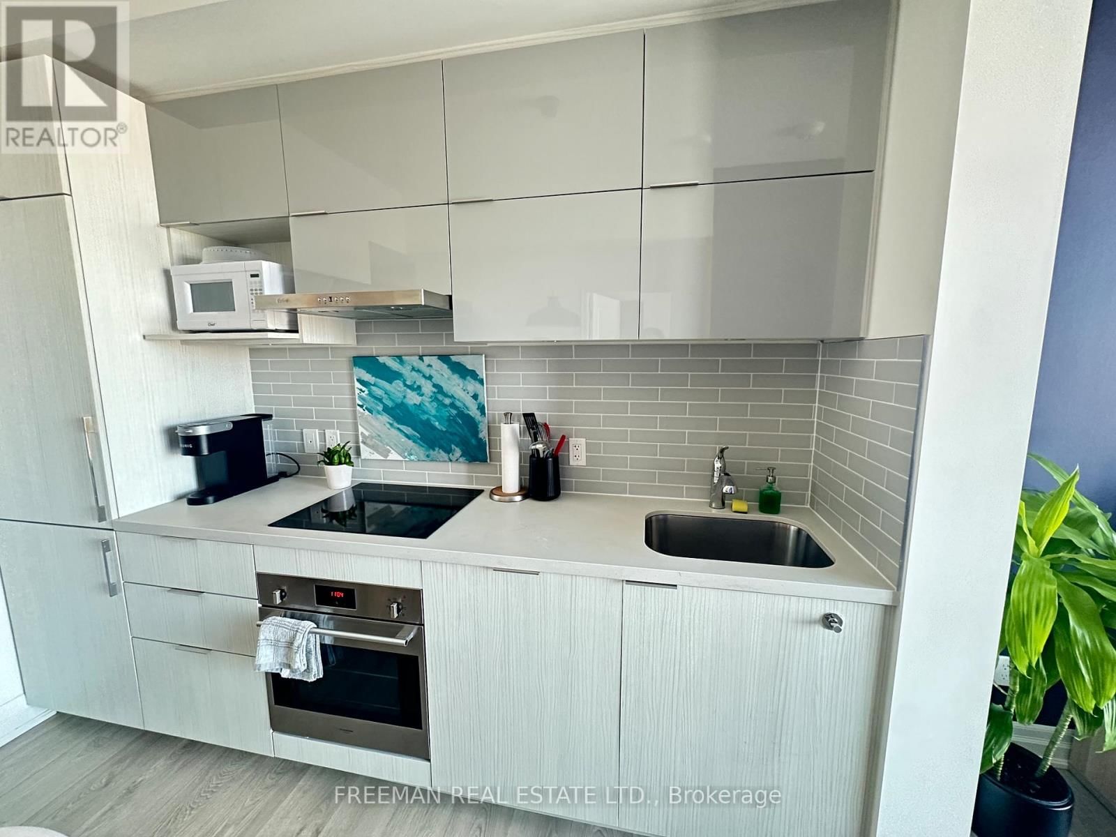 703 - 18 ROUGE VALLEY DRIVE WEST Image 17