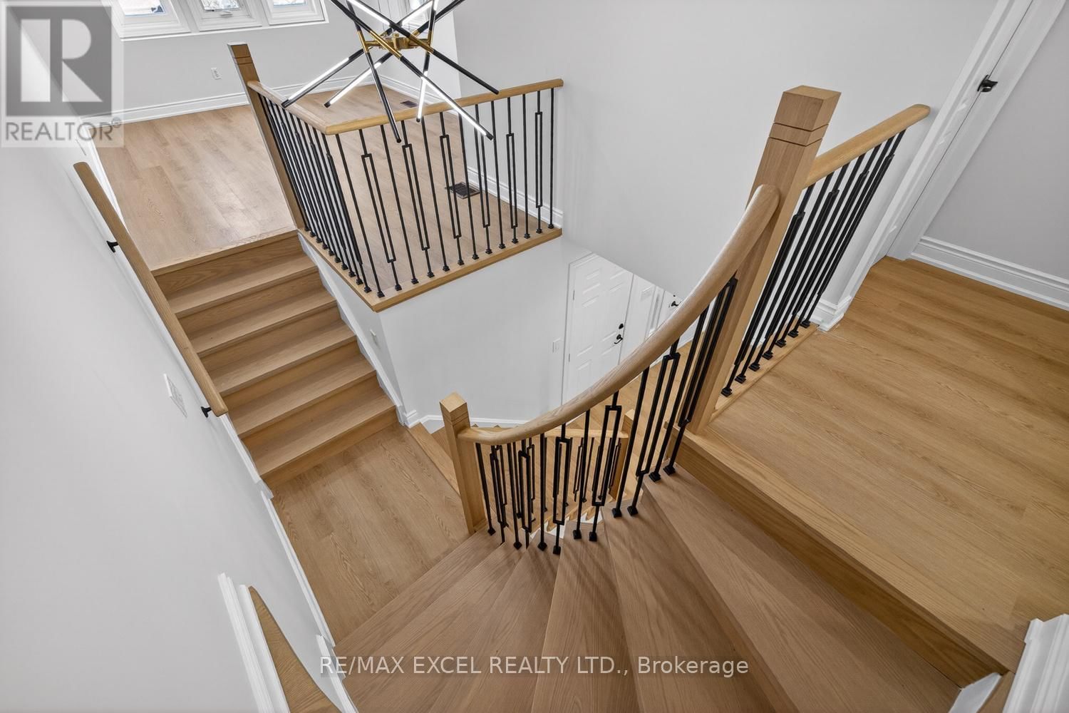 112 OCTOBER LANE Image 17