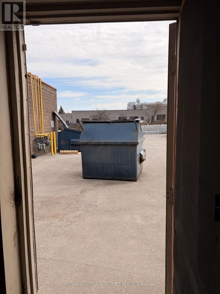 26 - 1111 DAVIS DRIVE Image 21