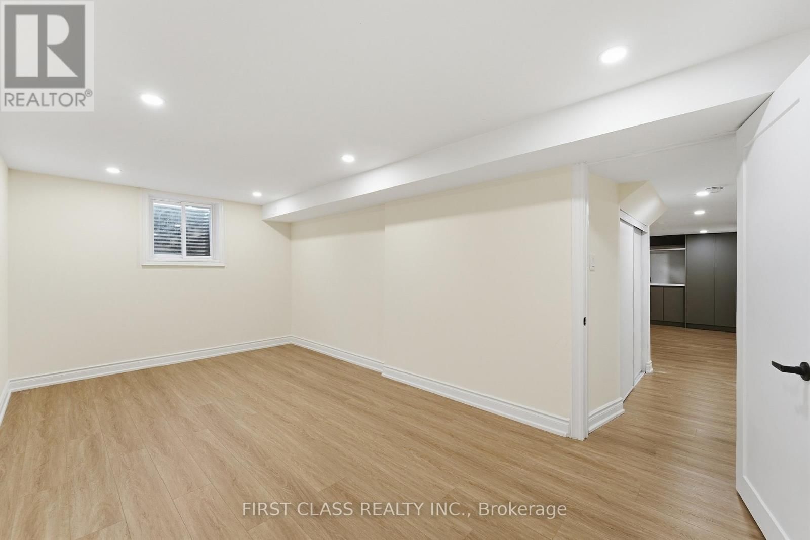 88 DAWN HILL TRAIL Image 36